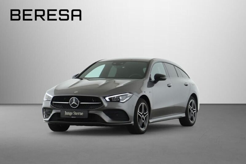Metalliclack mountaingrau Gebraucht 2021 Mercedes CLA250e Shooting Brake AMG Kombi | 27.225 € (Superpreis) - Bild 1/4