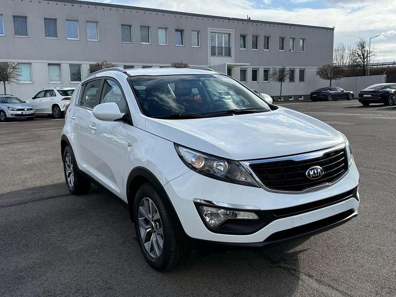 Gebraucht Kia Sportage 135 PS (99 kW) 2015 Weiß SUV