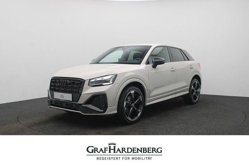 Neu Audi Q2 S-Line 150 PS (110 kW) 2025 Beige SUV