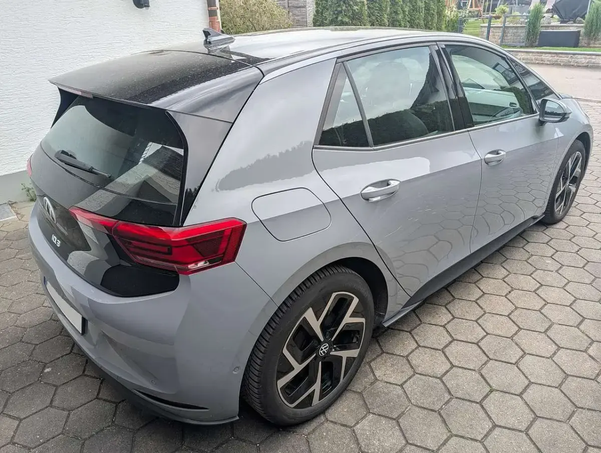 Gebraucht VW ID.3 Pro 150 kW (204 PS) 2023 Grau Kleinwagen