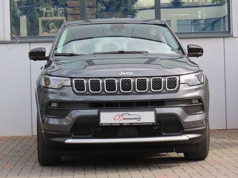 Second-hand Jeep Compass 150 CP (110 kW) 2021 Alb SUV