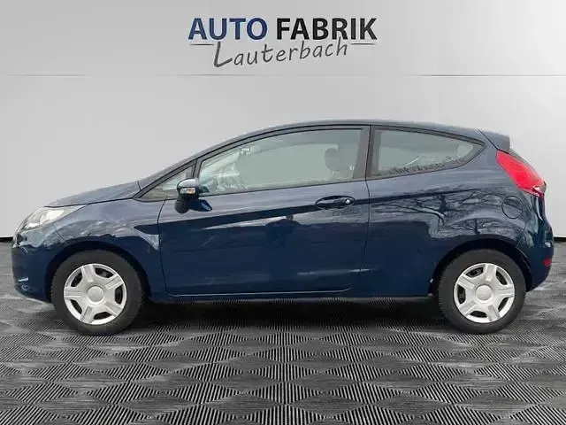 Gebraucht Ford Fiesta Trend 82 PS (60 kW) 2010 Blau Limousine