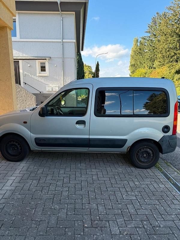 Silber Gebraucht 2004 Renault Kangoo Kleinwagen | 1.200 € - Bild 1/4
