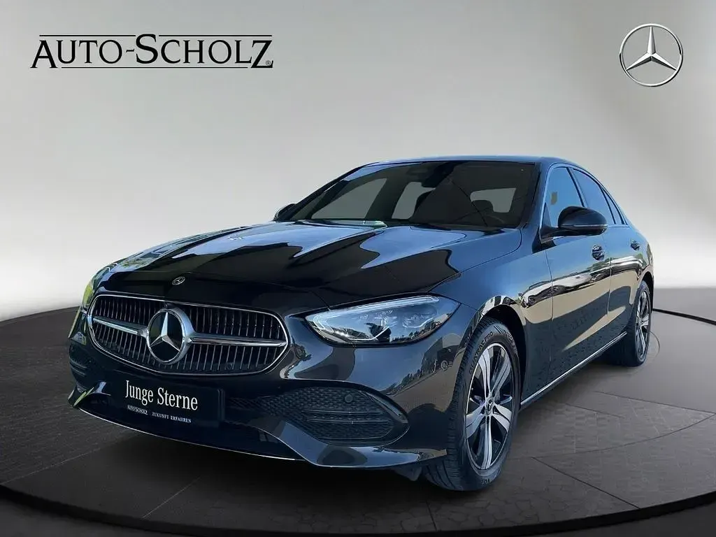 Gebraucht Mercedes C300e 313 PS (230 kW) 2024 Grau Limousine