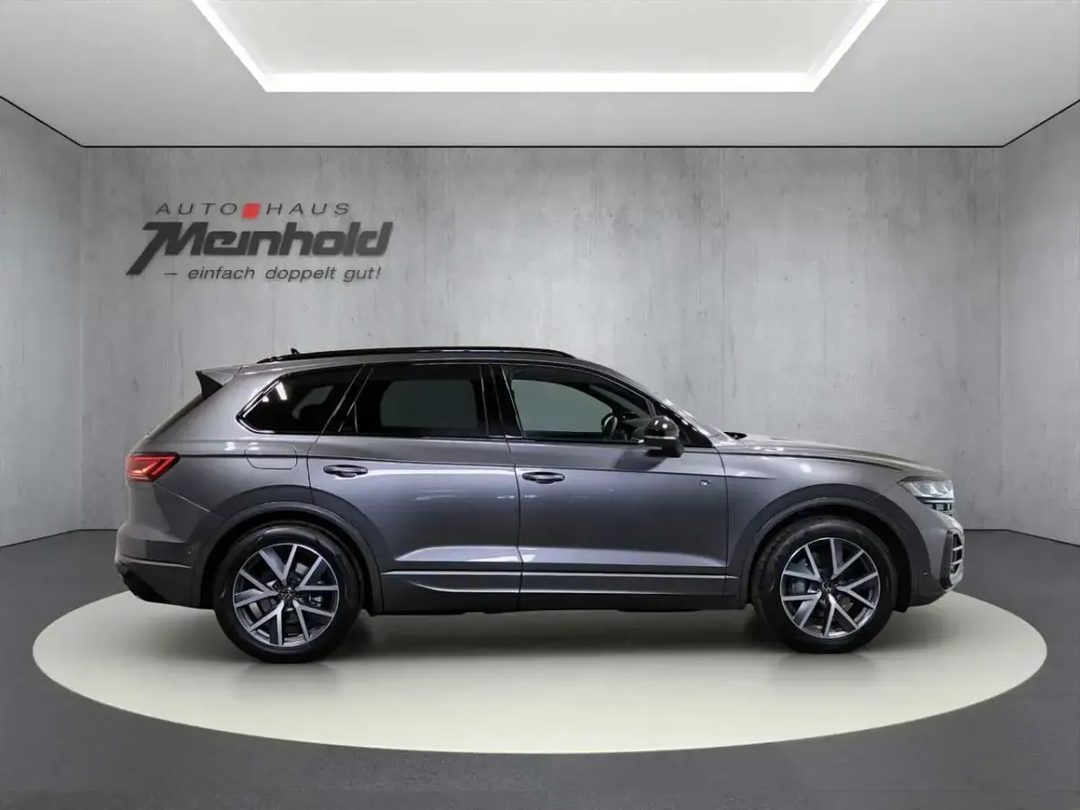 Gebraucht VW Touareg Edition 286 PS (210 kW) 2026 Grau SUV