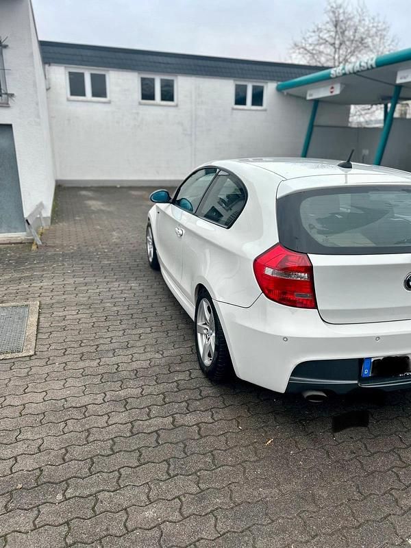 Gebraucht BMW 120 Coupé M Sport 177 PS (130 kW) 2008 Weiß Coupé