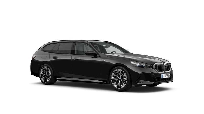 Gebraucht 2025 BMW 520 Comfort Edition Kombi | 56.885 € (Guter Preis) - Bild 1/1