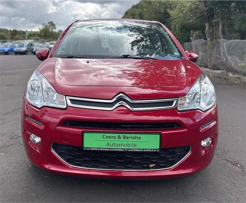 Rot Gebraucht 2016 Citroën C3 Kleinwagen | 4.790 € - Bild 1/4