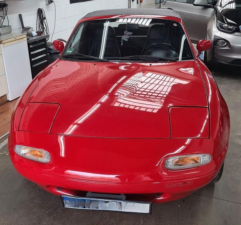 Gebraucht Mazda MX5 116 PS (85 kW) 1990 Rot Cabrio