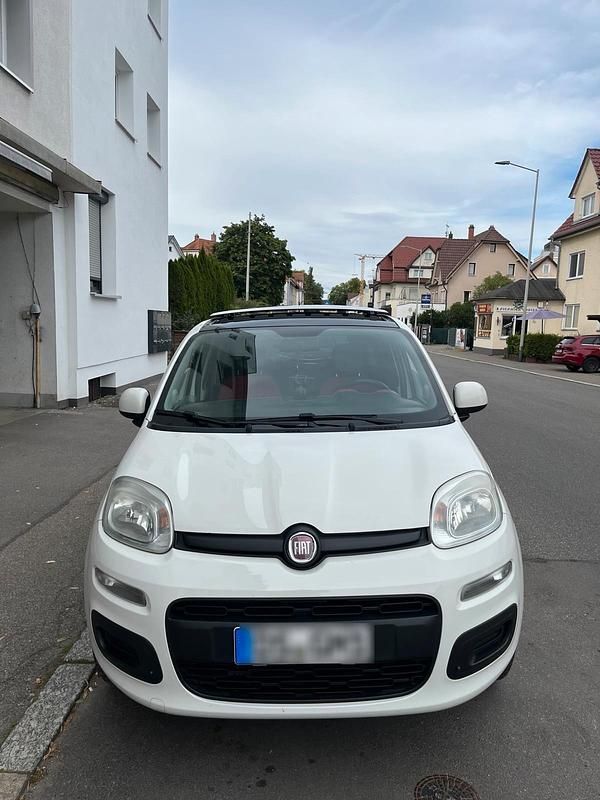 Weiß Gebraucht 2013 Fiat Panda Kleinwagen | 7.750 € (Teuer) - Bild 1/4