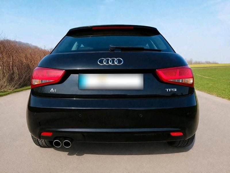 Second-hand Audi A1 Ambition 122 CP (89 kW) 2013 Negru Hatchback