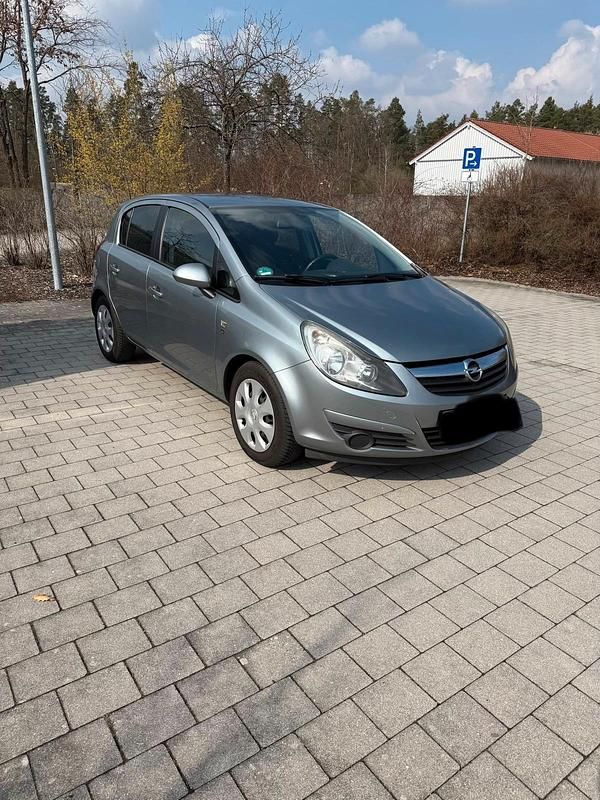 Gebraucht Opel Corsa 70 PS (51 kW) 2010 Andere farben Kleinwagen
