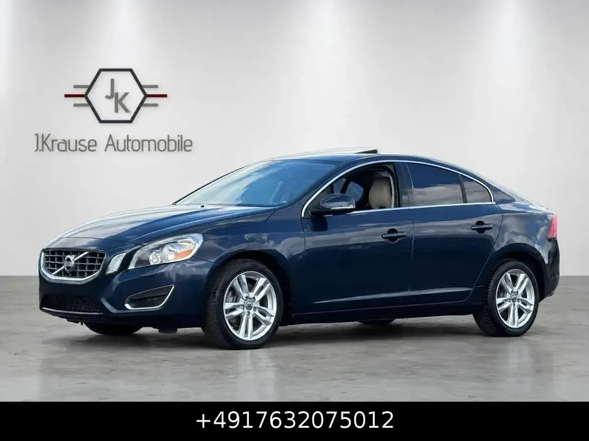 Gebraucht Volvo S60 254 PS (186 kW) 2012 Blau Limousine