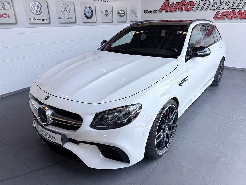 Polarweiss Gebraucht 2018 Mercedes E63S AMG AMG Kombi | 61.990 € (Fairer Preis) - Bild 1/4