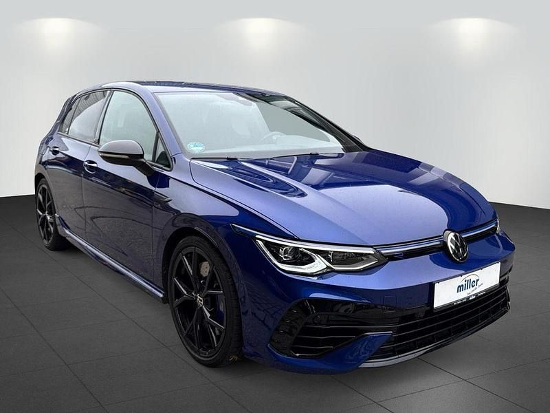 Blau Gebraucht 2023 VW Golf VIII R Limousine | 39.130 € (Guter Preis) - Bild 1/4
