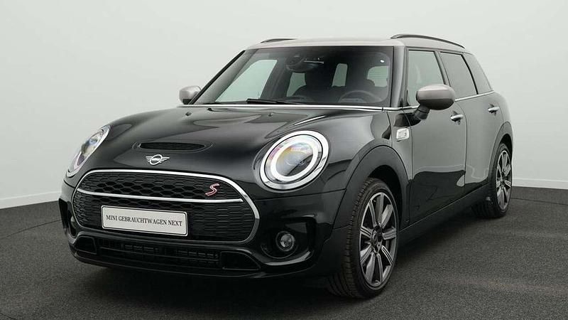Schwarz Gebraucht 2024 Mini Cooper S Clubman Classic Kombi | 30.708 € (Guter Preis) - Bild 1/4