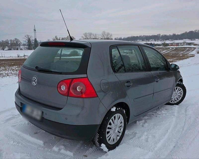 Gebraucht VW Golf V 101 PS (74 kW) 2007 Grau Limousine