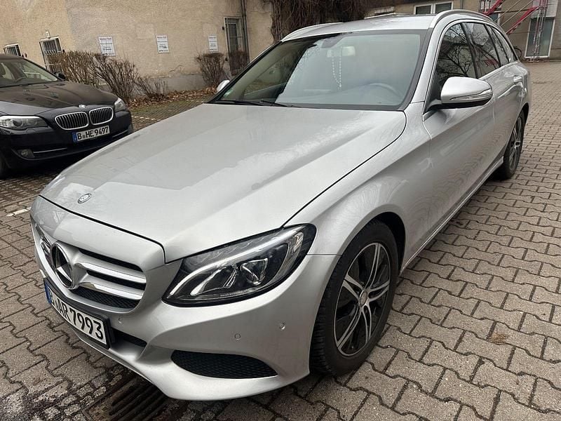 Gebraucht Mercedes C220 170 PS (125 kW) 2014 Silber Kombi