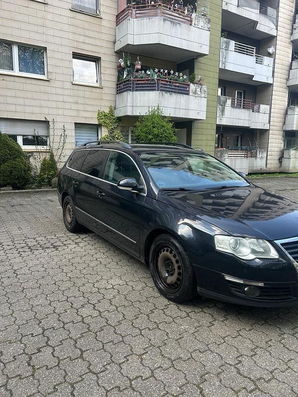 Second-hand VW Passat 2010 Negru Break
