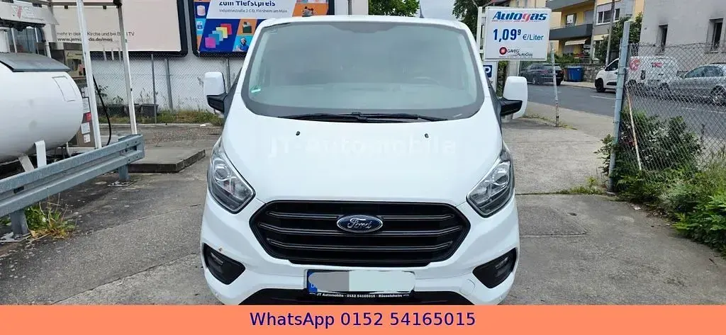 Używany Ford Transit Custom Trend 105 KM (77 kW) 2023 Biały Minivan