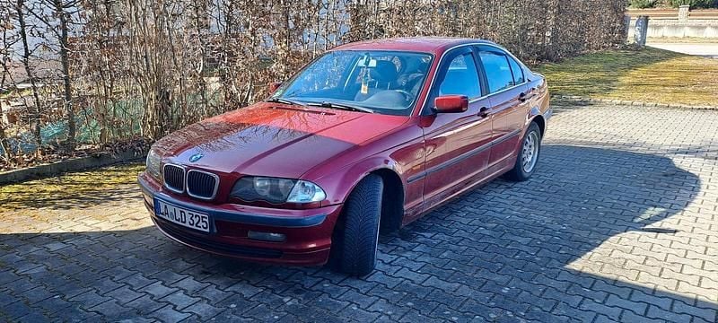 Gebraucht BMW 320 150 PS (110 kW) 1999 Rot Limousine