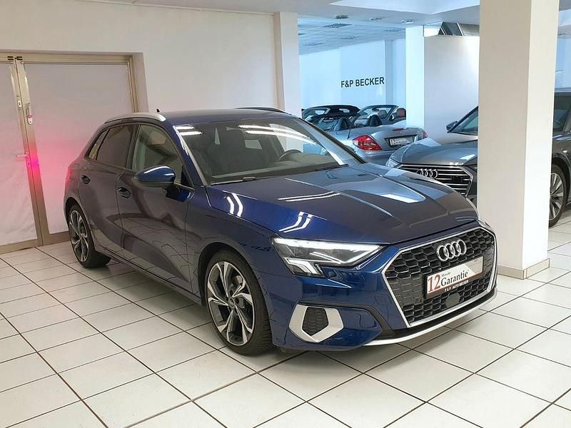 Gebraucht Audi A3 Advanced Plus 116 PS (85 kW) 2021 Navarrablau Limousine