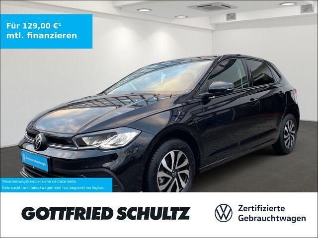 Schwarz Gebraucht 2023 VW Polo Active Kleinwagen | 21.980 € (Fairer Preis) - Bild 1/2