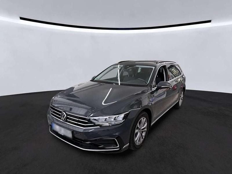 Uranograu Gebraucht 2021 VW Passat GTE Kombi | 19.800 € (Superpreis) - Bild 1/2