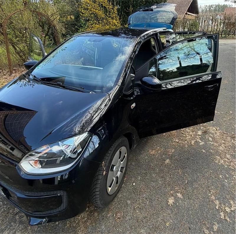 Second-hand VW up! 44 CP (32 kW) 2012 Negru Hatchback