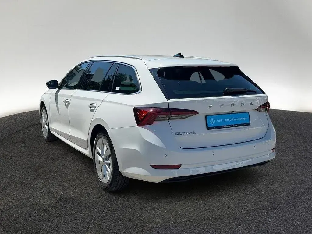 Gebraucht Skoda Octavia Style 150 PS (110 kW) 2024 Weiß Kombi