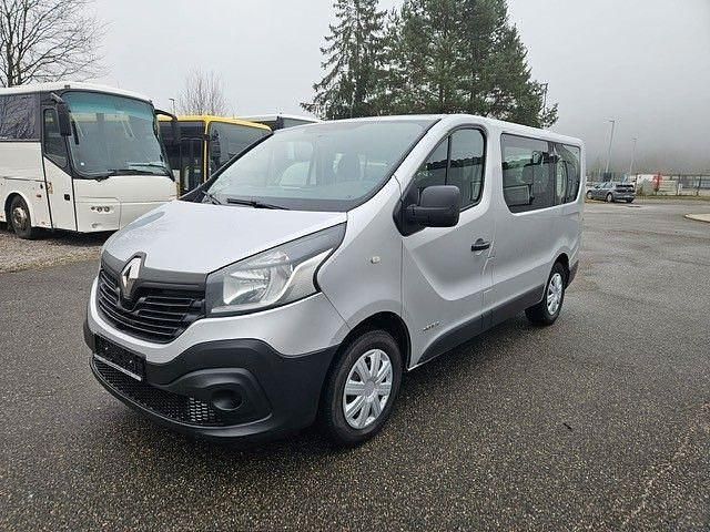 Grau Gebraucht 2015 Renault Trafic Expression Van / Kleinbus | 13.990 € (Guter Preis) - Bild 1/4