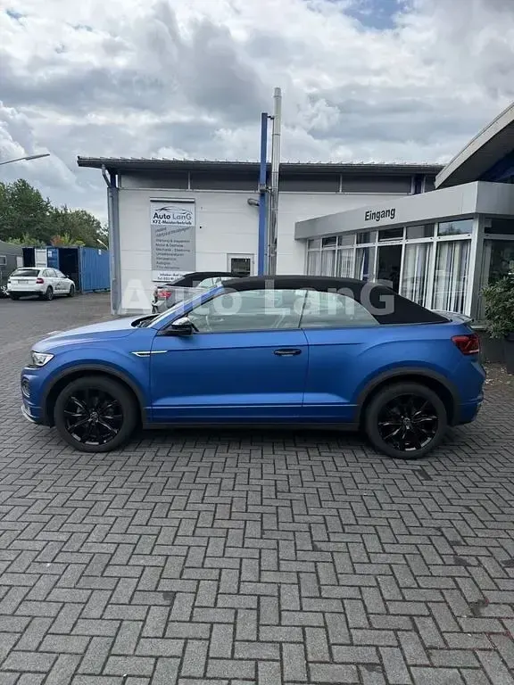 Gebraucht VW T-Roc Cabriolet Edition 150 PS (110 kW) 2021 Blau Cabrio