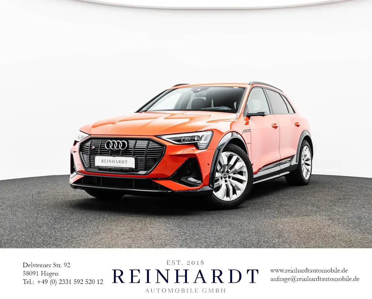 Gebraucht Audi e-tron Sport 369 kW (503 PS) 2021 Catalunyarot metallic SUV