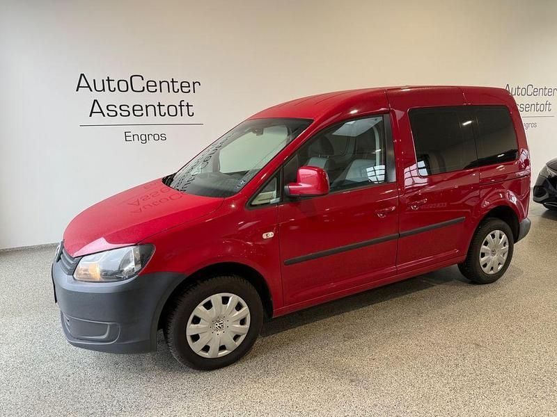 Gebraucht VW Caddy Trendline 75 PS (55 kW) 2012 Rot Van / Kleinbus