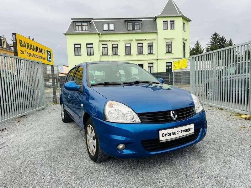 Extremblau Gebraucht 2009 Renault Clio II Campus Limousine | 2.899 € (Fairer Preis) - Bild 1/4