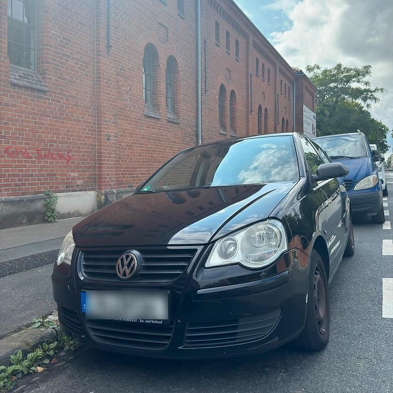 Schwarz Gebraucht 2006 VW Polo Kleinwagen | 300 € (Superpreis) - Bild 1/4