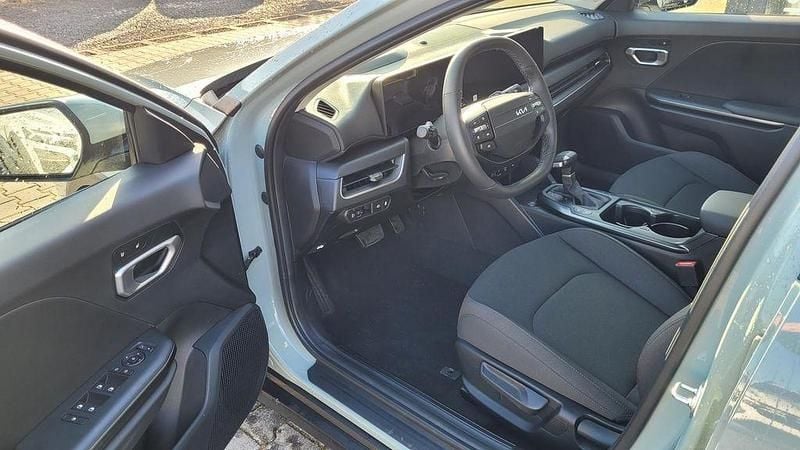 Neu Kia K4 150 PS (110 kW) 2026 Grau Kombi