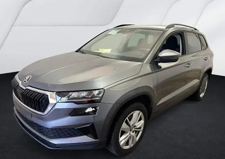Gebraucht Skoda Karoq Selection 150 PS (110 kW) 2025 Graphitegrau metallic SUV