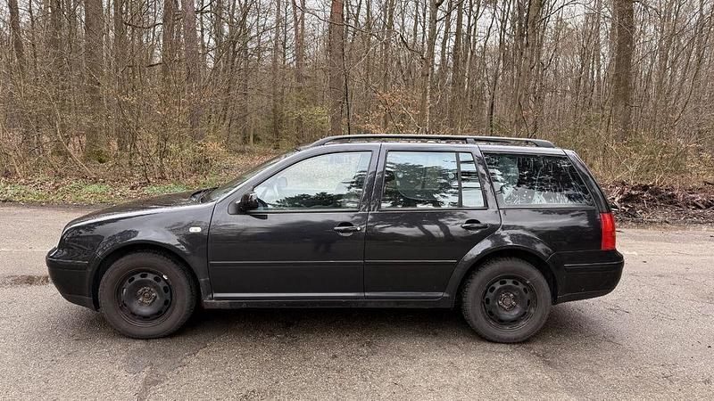 Gebraucht VW Golf IV Basis 116 PS (85 kW) 2000 Schwarz Kombi