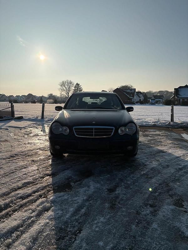 Gebraucht Mercedes C180 143 PS (105 kW) 2002 Kombi