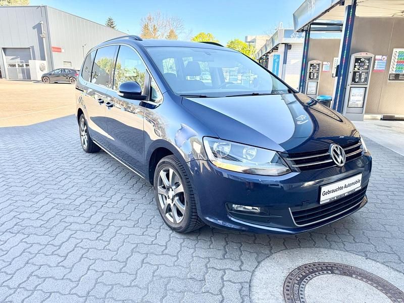 Gebraucht VW Sharan 170 PS (125 kW) 2012 Blau Van / Kleinbus
