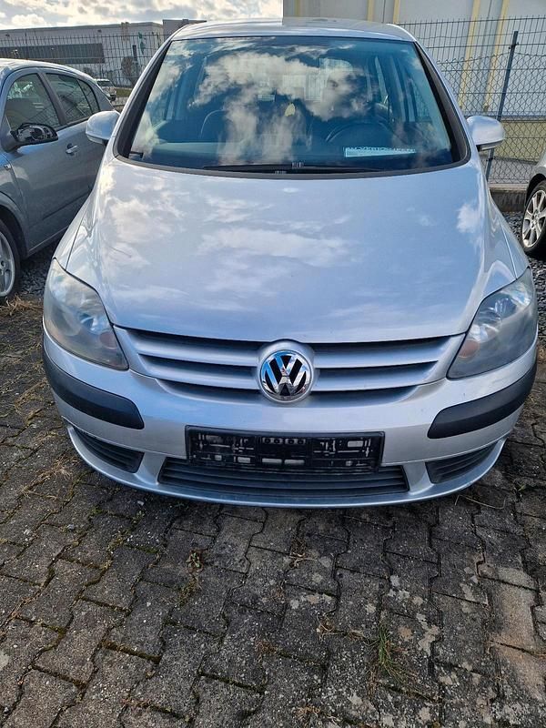 Usata VW Golf IV 2005 Argento Utilitaria