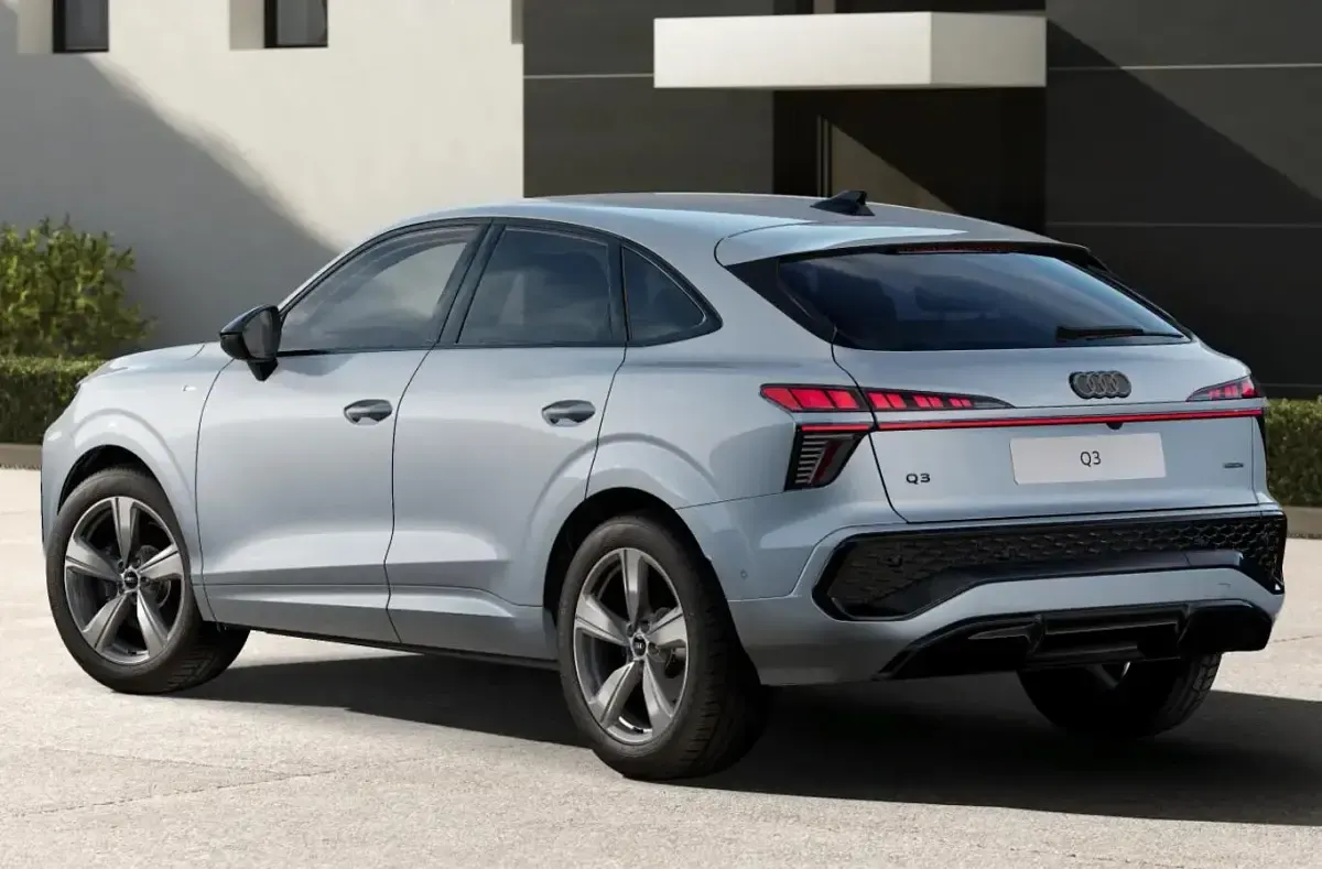 Neu Audi Q3 Sportback 204 PS (150 kW) 2026 Pfeilgrau perleffekt SUV