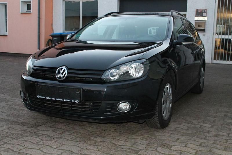 Schwarz Gebraucht 2010 VW Golf VI Trendline Kleinwagen | 5.600 € (Fairer Preis) - Bild 1/4