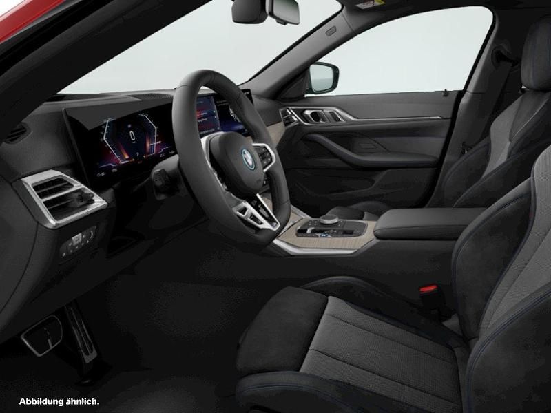 Rot Gebraucht 2025 BMW i4 M Sport Limousine | 56.310 € (Teuer) - Bild 1/2