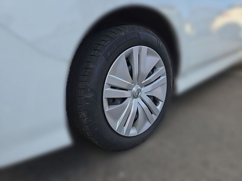 Gebraucht Nissan Leaf 110 kW (150 PS) 2021 Weiß Kleinwagen