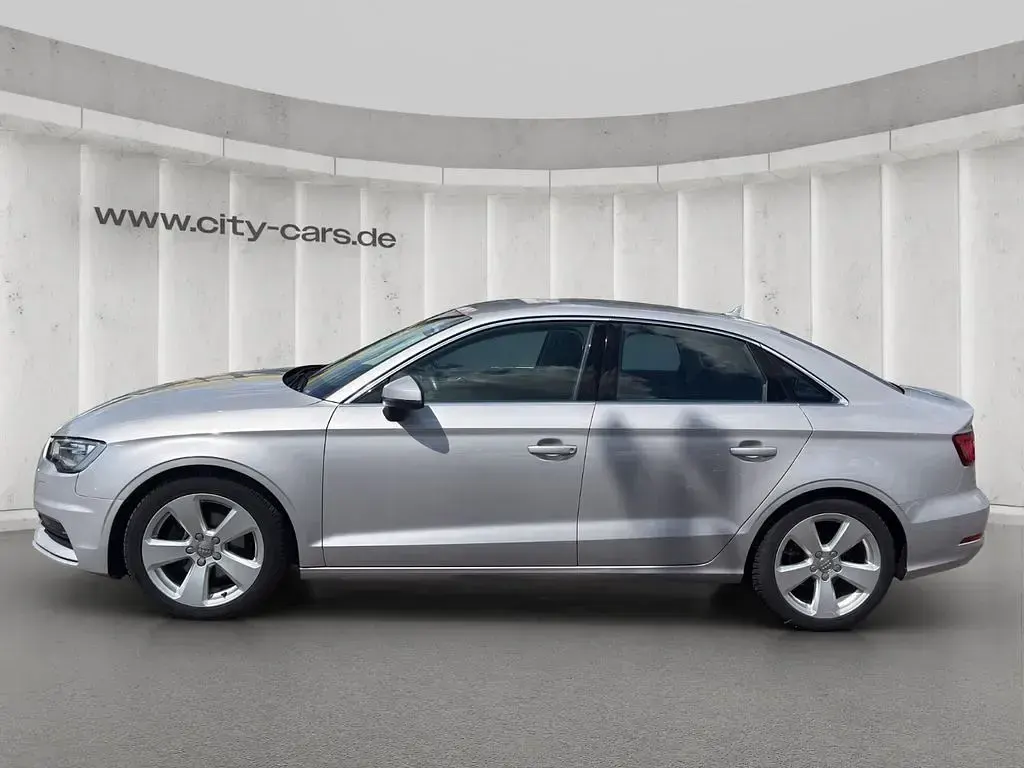 Gebraucht Audi A3 Ambition 150 PS (110 kW) 2014 Grau Limousine