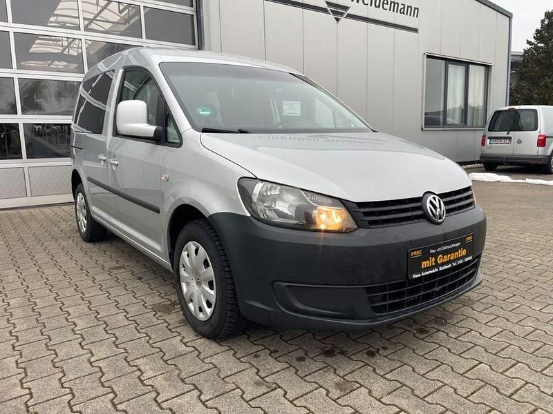 Gebraucht VW Caddy Trendline 102 PS (75 kW) 2012 Silber Van / Kleinbus