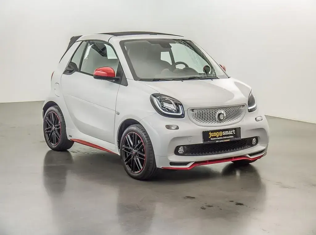 Usata Smart ForTwo Cabrio Brabus 121 CV (88 kW) 2017 Bianco Cabrio