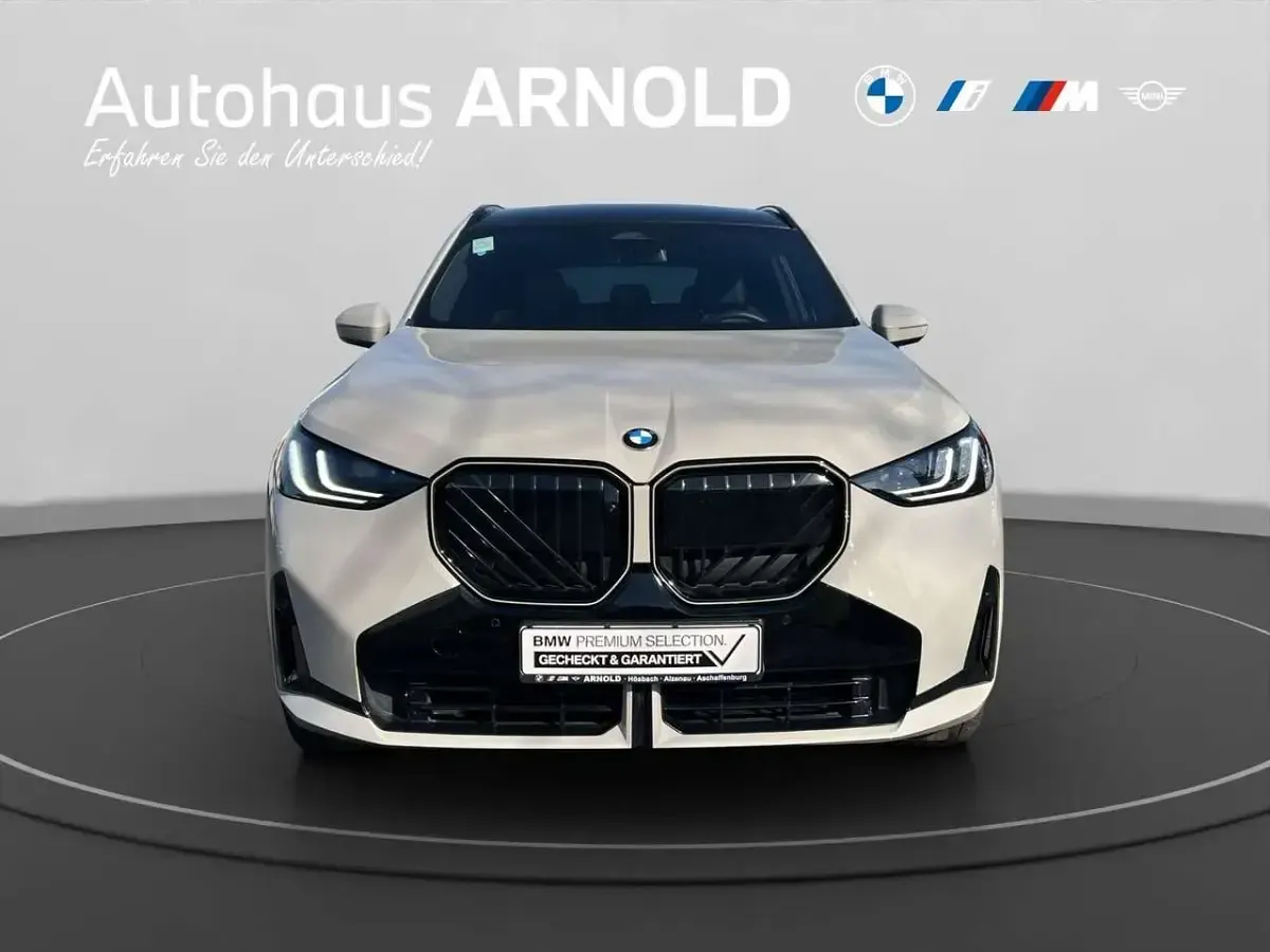 Gebraucht BMW X3 M Sport 197 PS (144 kW) 2025 Dune grey SUV